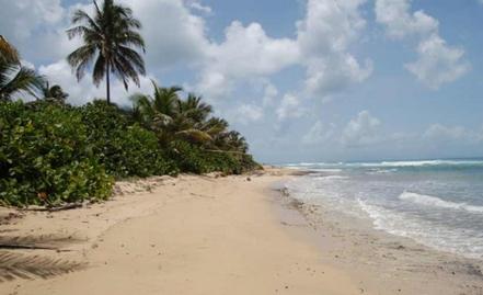 Beach right in Front